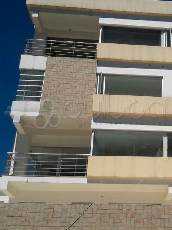 Pasamanos Acero 04